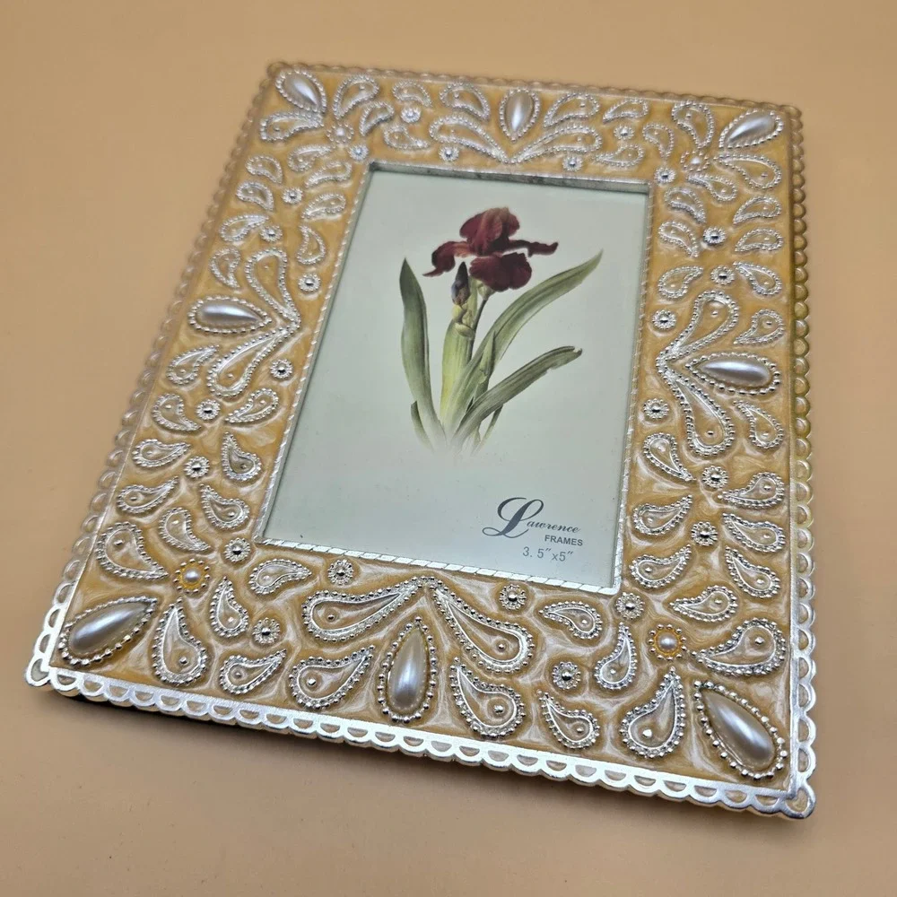 Lawrence Frames 3.5x5 Paisley Pearl Enamel Silver Tone Picture Frame Cream